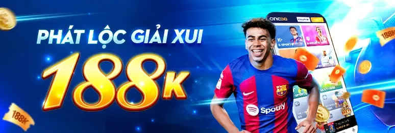 Bàn Sic Bo với các quân xúc xắc tại F88